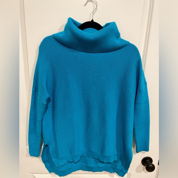 Women's Teal High Low Oversized Batwing Turtleneck Sweater Size Small - Picture 2 of 9